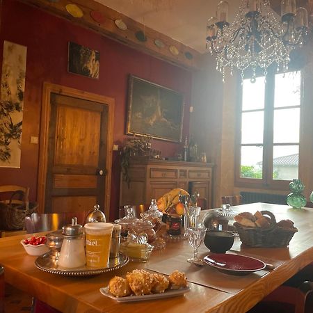 Bed and Breakfast Les Jardins Des Soussilanges Céron Exterior foto