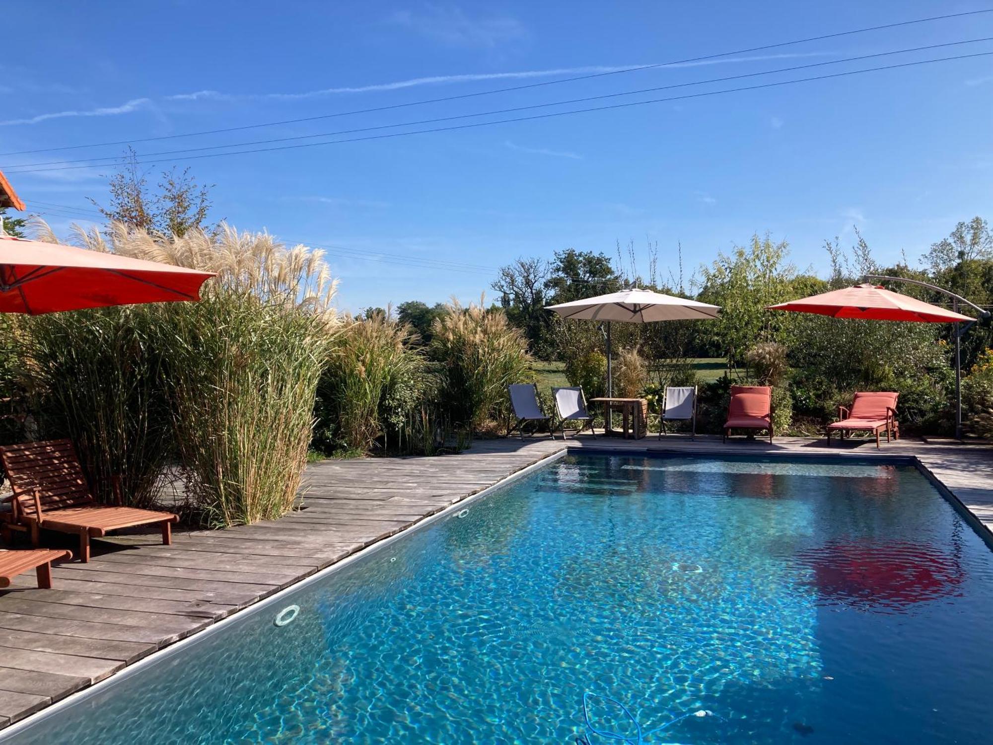 Bed and Breakfast Les Jardins Des Soussilanges Céron Exterior foto