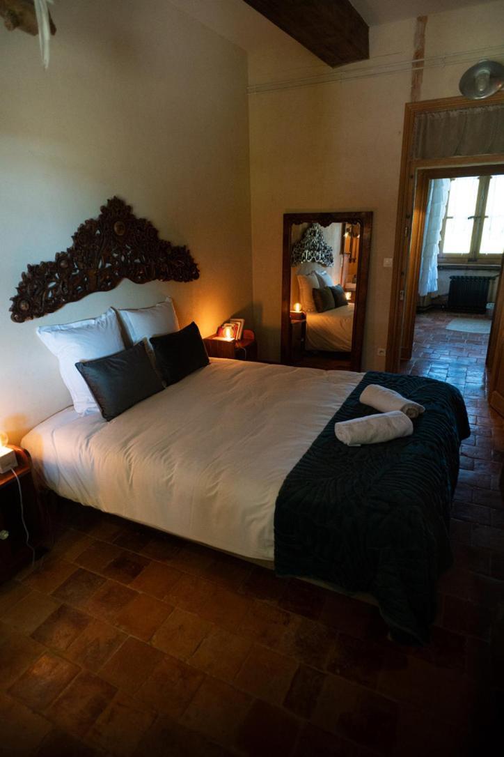 Bed and Breakfast Les Jardins Des Soussilanges Céron Exterior foto