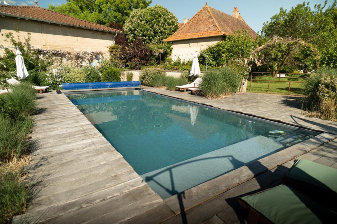 Bed and Breakfast Les Jardins Des Soussilanges Céron Exterior foto